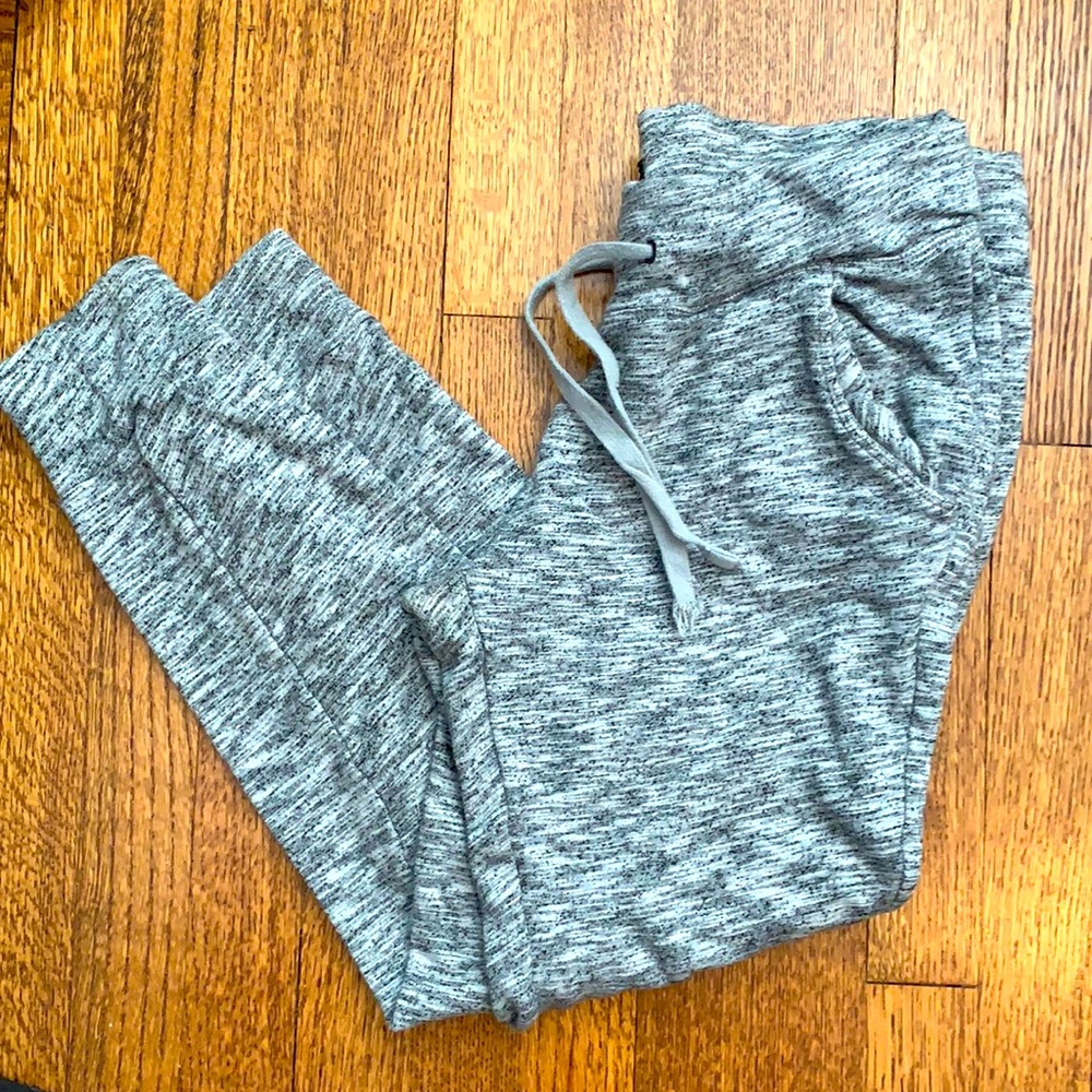 Express Size M Joggers.